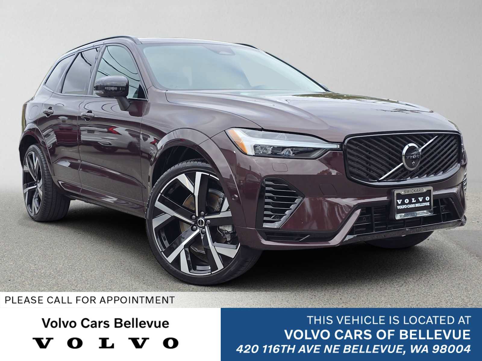 Certified 2026 Volvo XC60 T8 Ultra w/ Climate Package AWD/4WD image 1