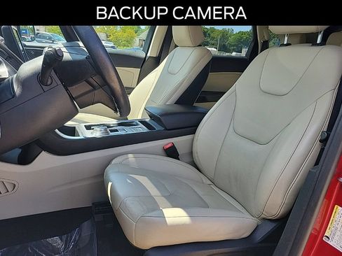 Certified 2021 Ford Edge Titanium AWD/4WD image 17