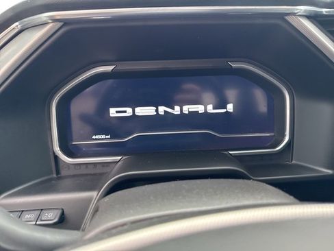 Used 2023 GMC Sierra 1500 Denali w/ Denali Reserve Package image 13