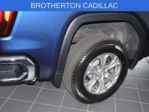 Used 2022 GMC Sierra 1500 SLT AWD/4WD image 16