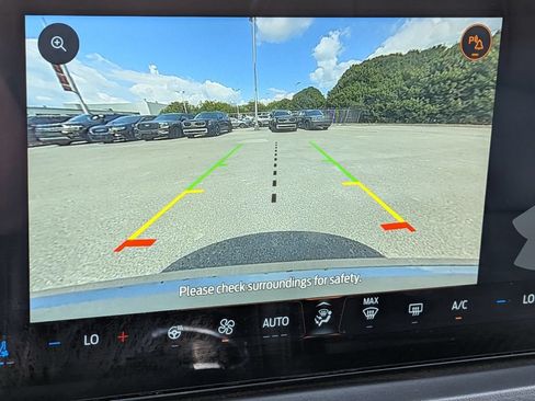 Used 2025 Ford Mustang Premium RWD image 18