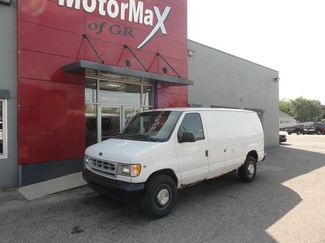Used 2002 Ford E-250 and Econoline 250 image 1