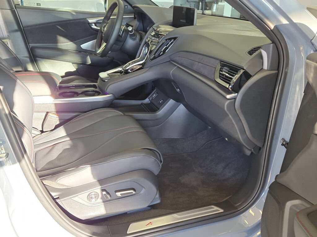 New 2025 Acura RDX w/ Advance Package AWD/4WD image 5
