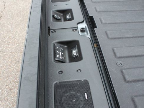 Used 2020 GMC Sierra 1500 Denali w/ Denali Ultimate Package image 17