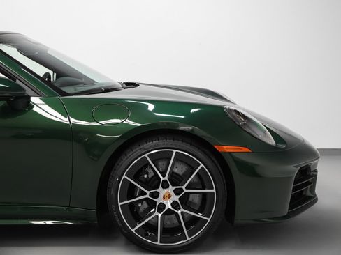New 2026 Porsche 911 Carrera 4S AWD/4WD image 18