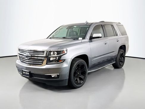 Used 2020 Chevrolet Tahoe Premier RWD image 3