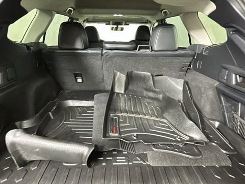 Used 2023 Subaru Outback Limited AWD/4WD image 29