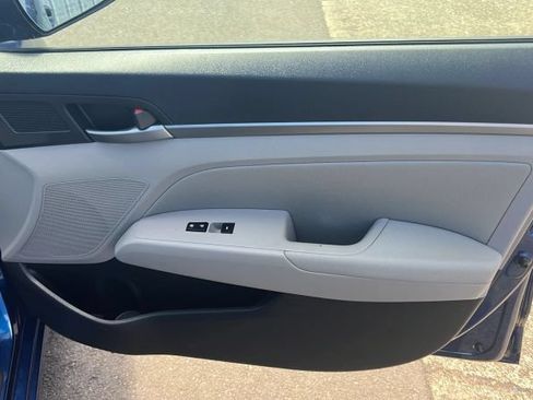 Used 2018 Hyundai Elantra SEL FWD image 6