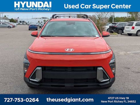 Used 2024 Hyundai Kona SEL w/ Convenience Package image 8