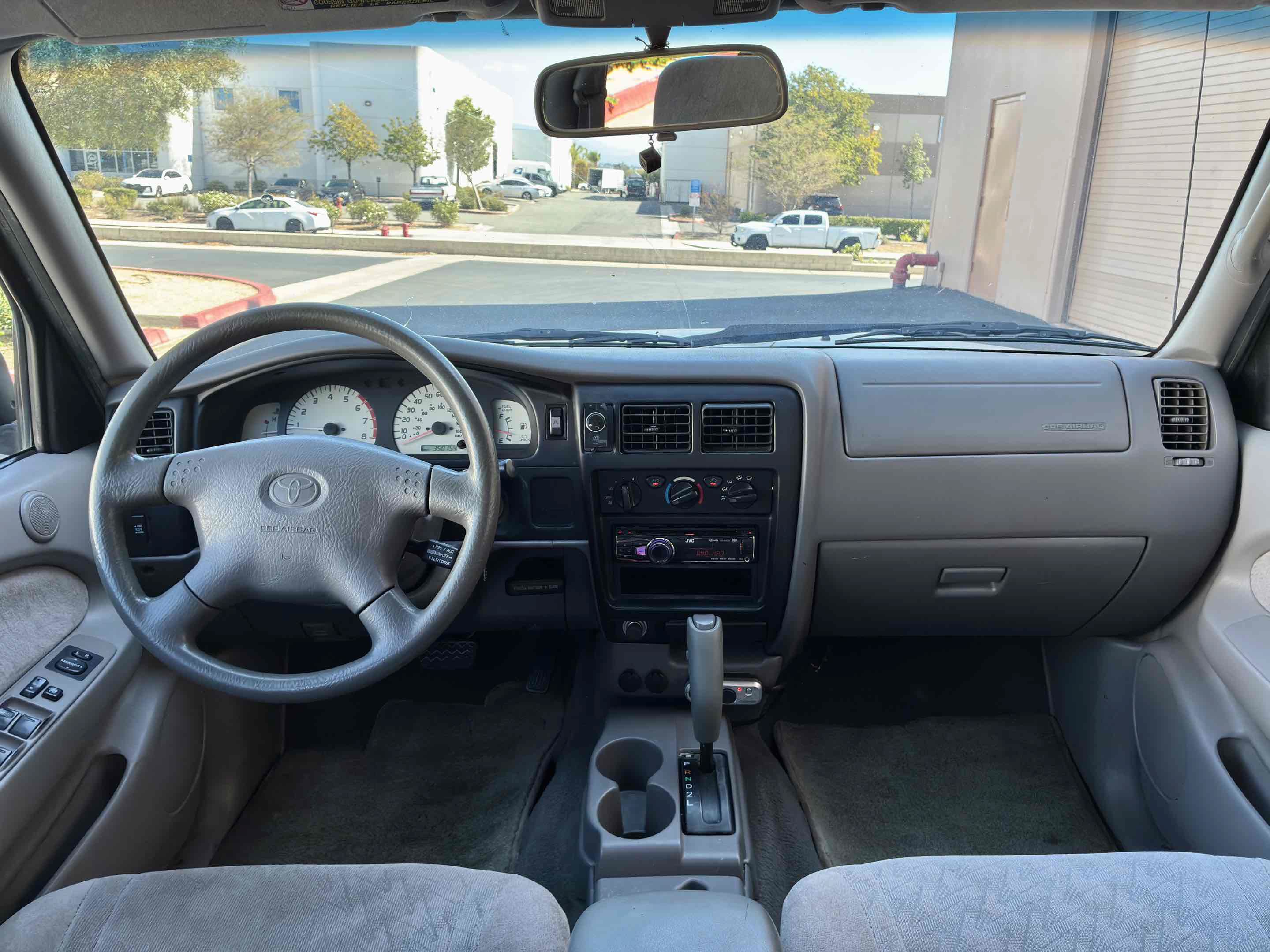 Used 2001 Toyota Tacoma PreRunner RWD image 15