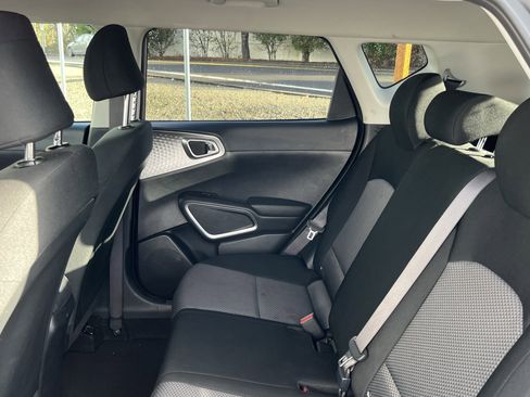 Used 2023 Kia Soul LX w/ Option Group 015 image 14