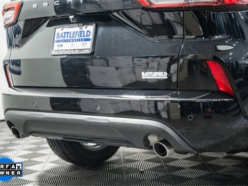 Used 2024 Ford Escape ST-Line w/ Tech Pack #1 image 8