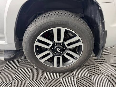 Used 2020 Toyota 4Runner Limited RWD image 13
