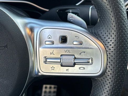 Used 2019 Mercedes-Benz C 300 Sedan image 23