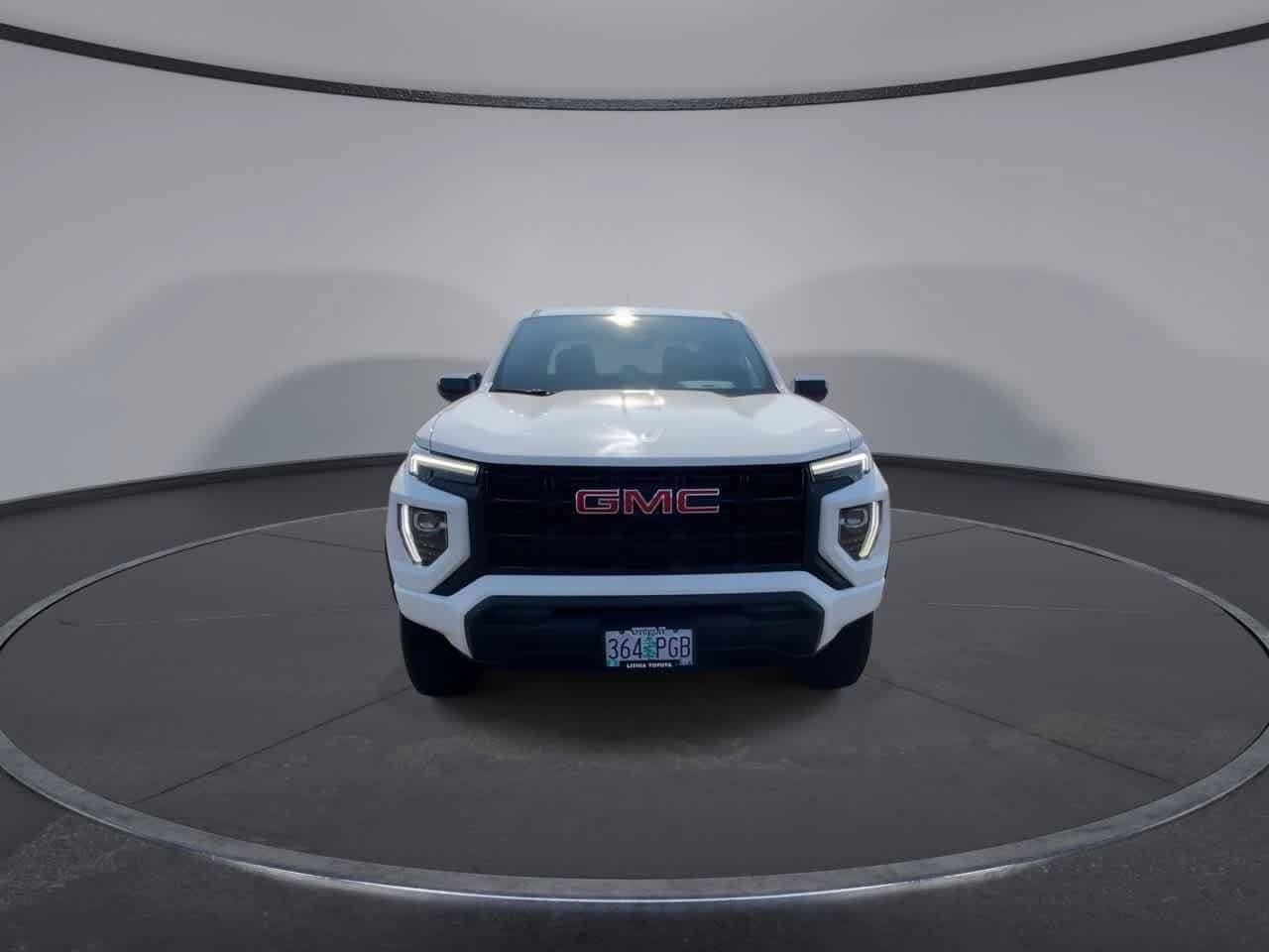 Used 2023 GMC Canyon Elevation w/ Trailering Package AWD/4WD image 3