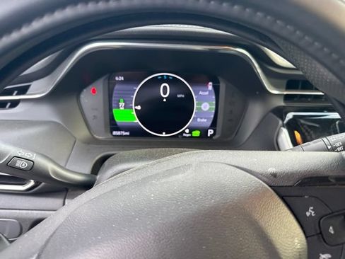 Used 2023 Chevrolet Bolt EUV LT w/ Driver Confidence Package FWD image 6