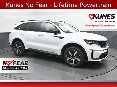 Used 2022 Kia Sorento S FWD image 1