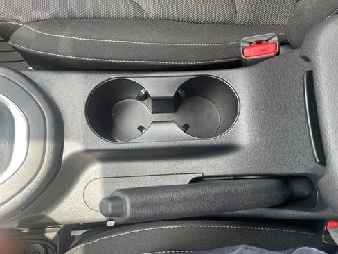 Used 2024 Kia Forte LXS image 13