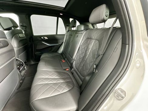 Used 2025 BMW X5 xDrive40i image 27