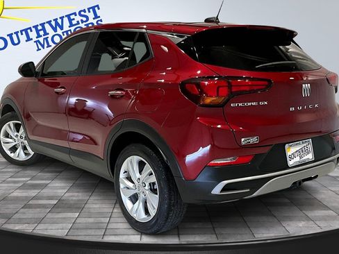 Used 2024 Buick Encore GX Preferred image 4