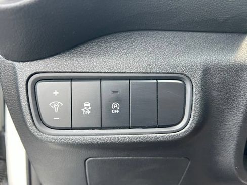 Certified 2024 Kia Soul LX w/ Option Group 015 FWD image 11