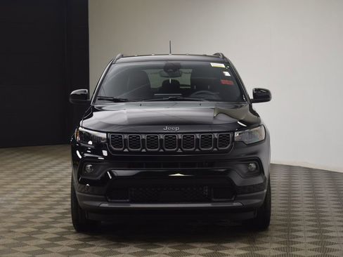 New 2026 Jeep Compass Latitude image 2