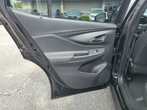 Used 2025 Buick Envista Preferred FWD image 26