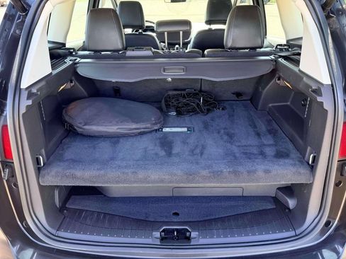 Used 2015 Ford C-MAX Energi SEL w/ Equipment Group 302A FWD image 12