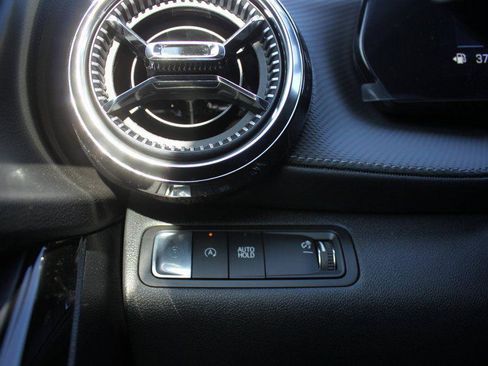 New 2026 Chevrolet Equinox LT image 13