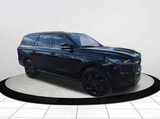 Used 2025 Lincoln Navigator Black Label video 1