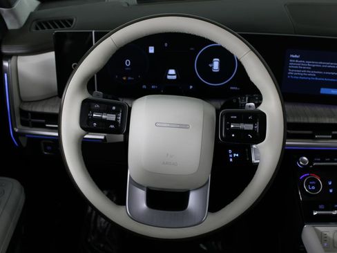 Used 2025 Hyundai Santa Fe Calligraphy image 21