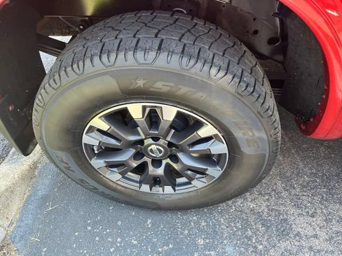 Used 2017 Nissan Titan PRO-4X AWD/4WD image 14