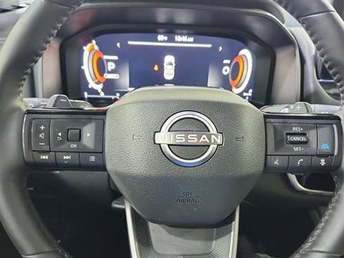 Certified 2025 Nissan Rogue SL AWD/4WD image 15