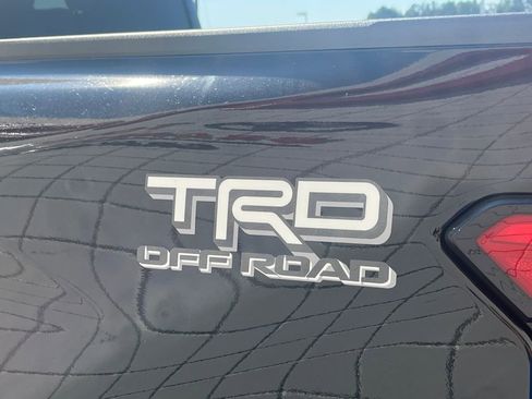 New 2025 Toyota Tacoma TRD Off-Road image 31