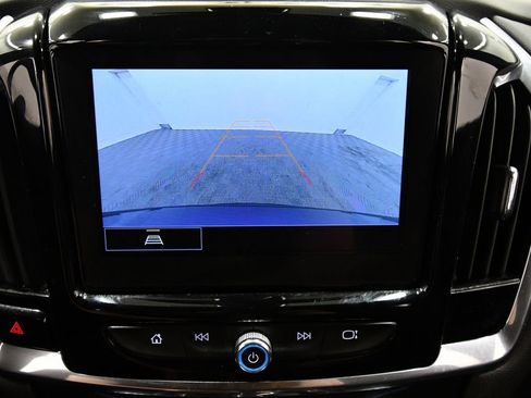 Used 2023 Chevrolet Traverse LT AWD/4WD image 24