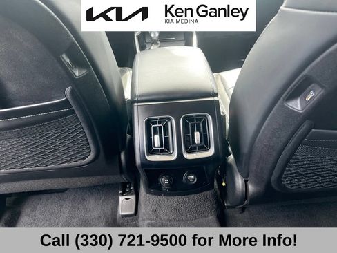 Certified 2023 Kia Sorento S FWD image 48