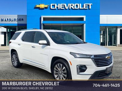 Used 2023 Chevrolet Traverse Premier