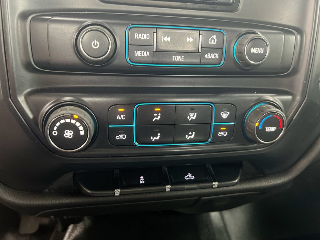 Used 2015 Chevrolet Silverado 3500 W/T RWD image 10