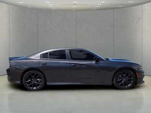 Used 2023 Dodge Charger R/T w/ Plus Group image 2
