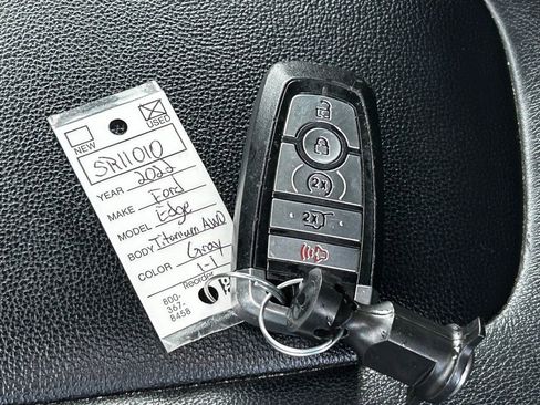 Used 2022 Ford Edge Titanium image 48