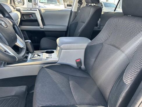 Used 2012 Toyota 4Runner SR5 w/ Convenience Pkg RWD image 18