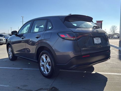 Used 2023 Honda HR-V LX image 10