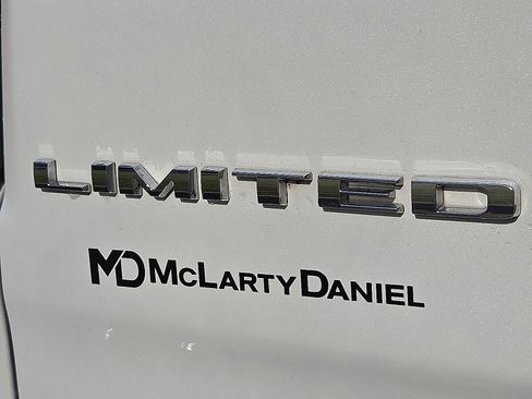 Used 2022 RAM 1500 Limited image 9