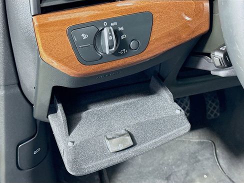 Used 2021 Audi A4 2.0T Premium image 10