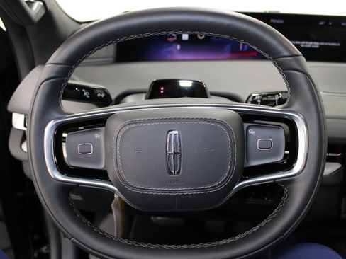 New 2026 Lincoln Navigator L Reserve w/ Jet Appearance Package image 40