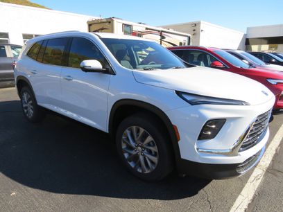 New 2026 Buick Enclave Preferred w/ Power Package