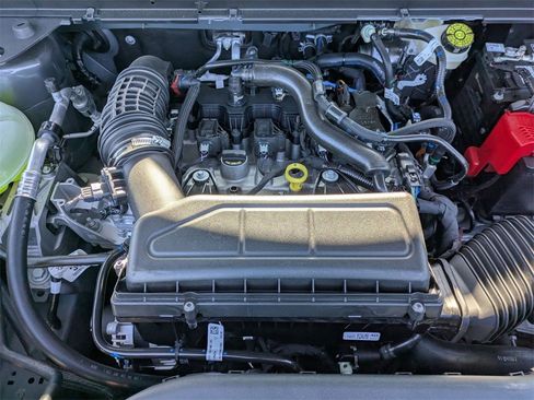 New 2025 Ford Bronco Sport Heritage w/ Convenience Package image 23