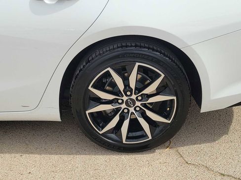 Used 2024 Chevrolet Malibu RS image 4