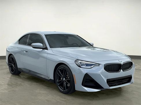 Used 2024 BMW 230i Coupe w/ M Sport Package image 12