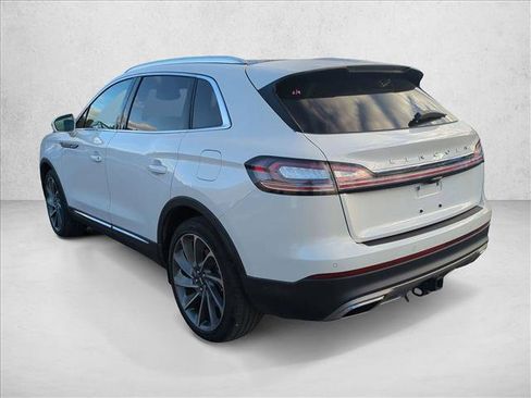 Used 2022 Lincoln Nautilus Reserve w/ Equipment Group 202A image 7